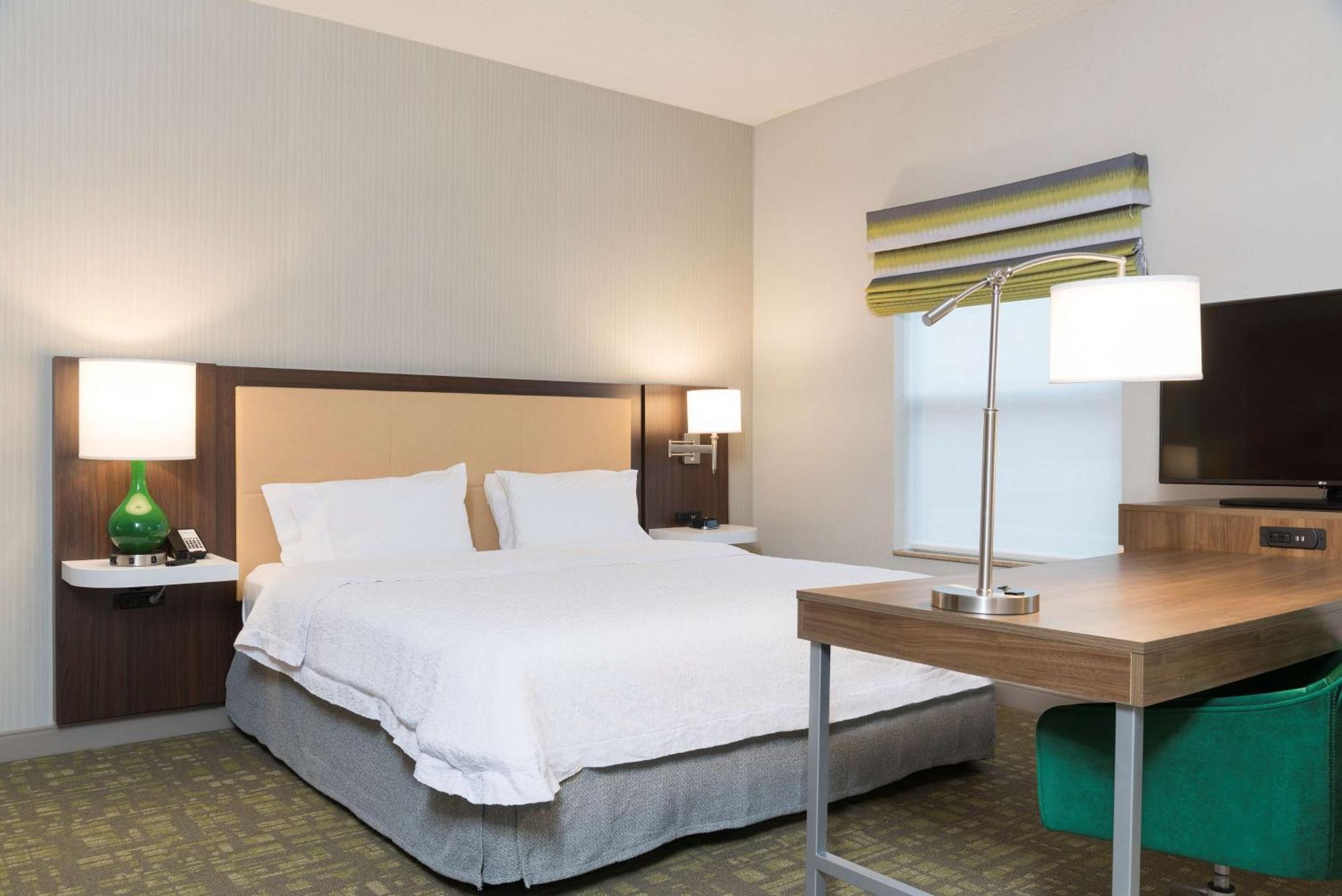 Hampton Inn & Suites East Lansing Okemos Екстер'єр фото